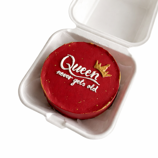 Queen Never Gets Old Cake