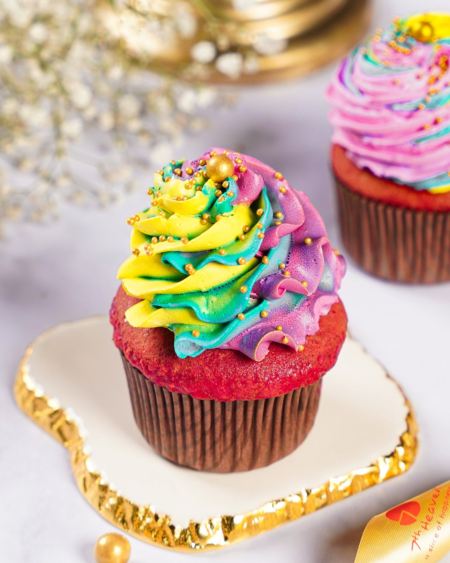 Cupcakes & Macarons