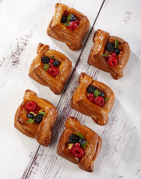 Berry Vanilla Danish
